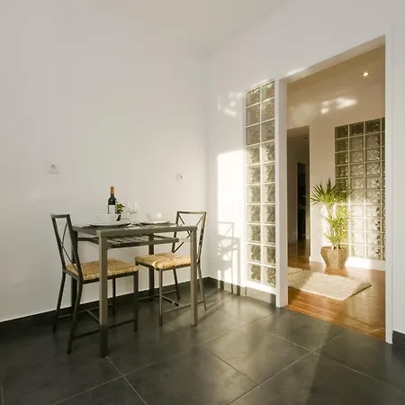 Apartment Mouraria Terrace By Homing Lissabon